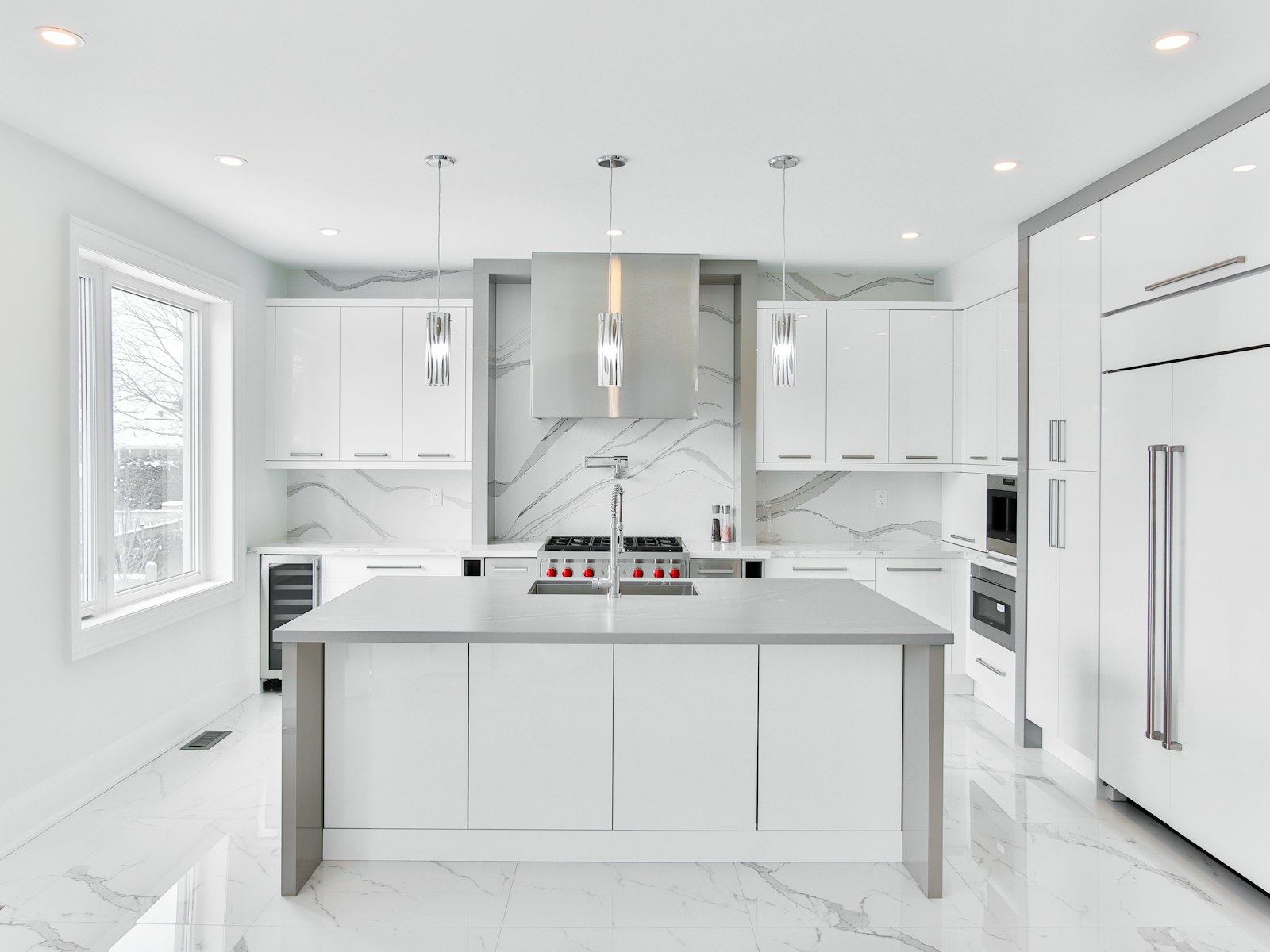White kitchen cabinet with mirror