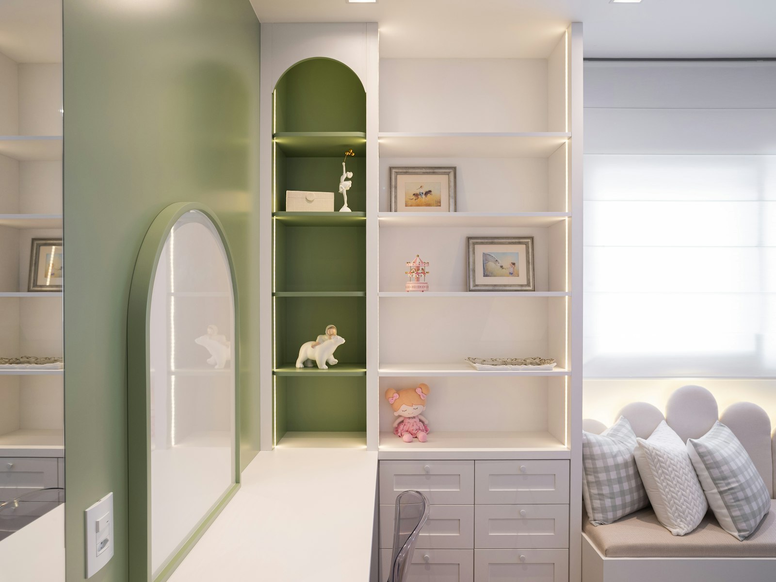 Built-in shelves with decor and storage