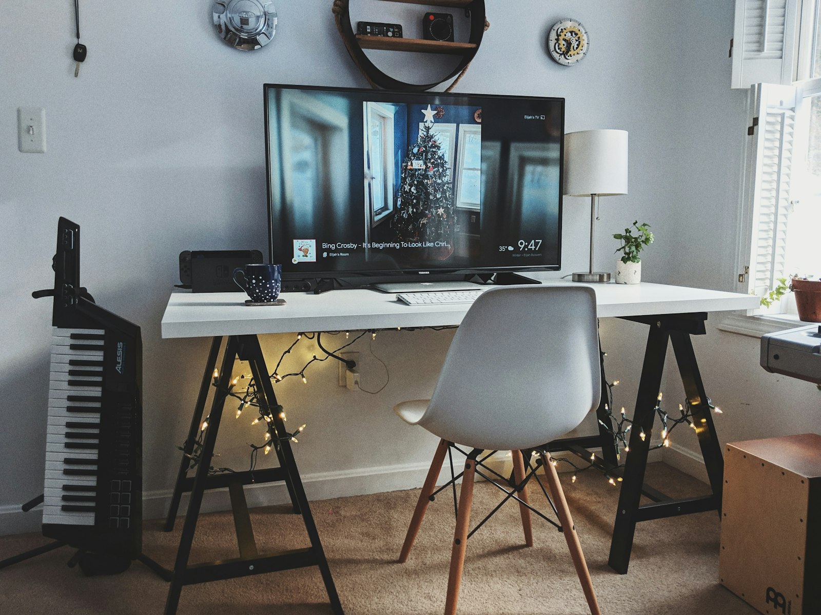 Flat screen monitor turned on – Christmas office decor idea